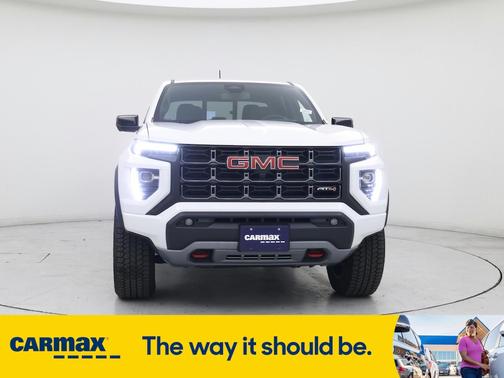 2023 GMC Canyon AT4