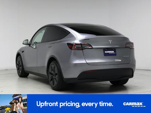 Gray 2025 Tesla Model Y Long Range