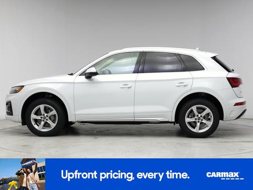 White 2021 Audi Q5 Premium