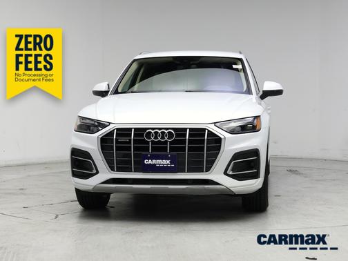 White 2021 Audi Q5 Premium