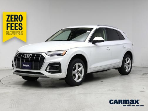 White 2021 Audi Q5 Premium