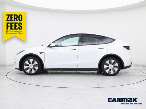 White 2023 Tesla Model Y Long Range