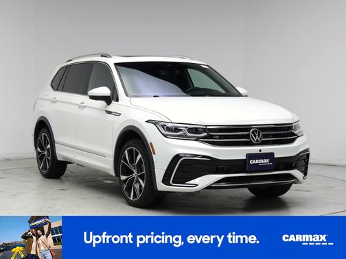 White 2022 Volkswagen Tiguan SEL R-Line