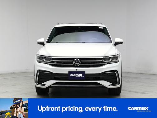 White 2022 Volkswagen Tiguan SEL R-Line
