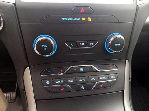 2020 Ford Edge SEL for sale in Vancouver, WA - image 19