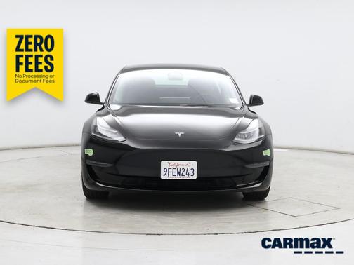Black 2023 Tesla Model 3