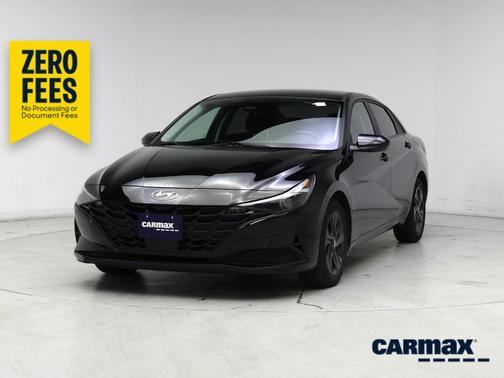 Black 2022 Hyundai ELANTRA SEL