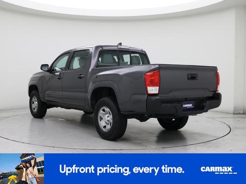 2017 Toyota Tacoma SR