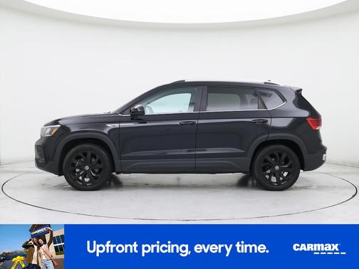 Black 2023 Volkswagen Taos SE
