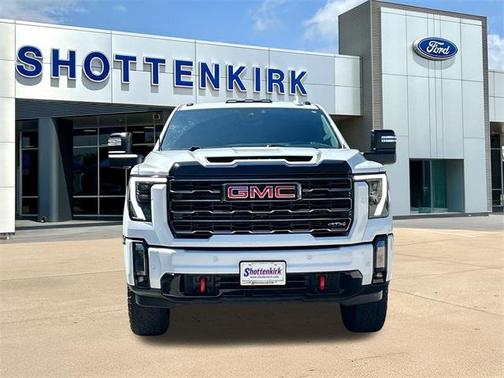 2024 GMC Sierra 2500 AT4