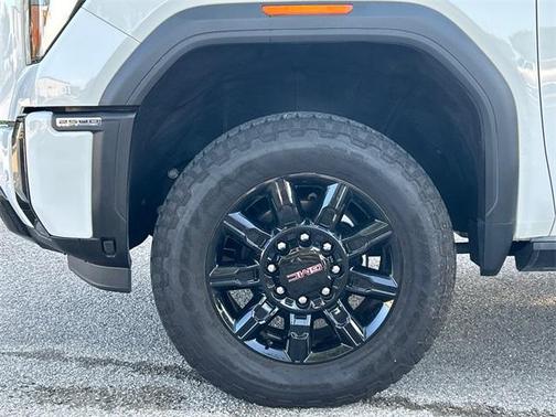 2024 GMC Sierra 2500 AT4