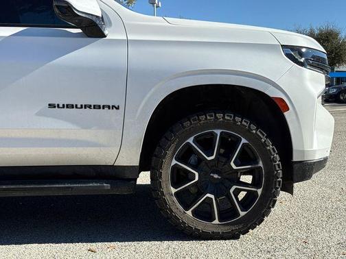 2021 Chevrolet Suburban RST