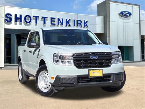 2024 Ford Maverick XL