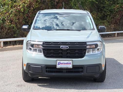 2024 Ford Maverick XL
