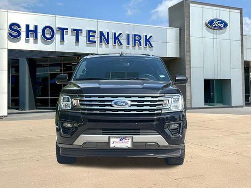 Black 2020 Ford Expedition Max XLT