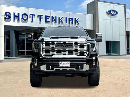 Onyx Black 2025 GMC Sierra 2500 Denali