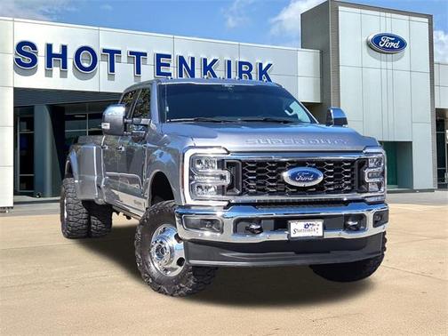 2024 Ford F-350 Lariat Super Duty