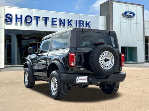 2026 Ford Bronco Base