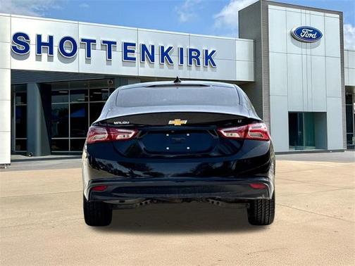 2024 Chevrolet Malibu 2LT