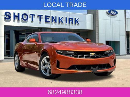 Vivid Orange Metallic 2022 Chevrolet Camaro 1LT