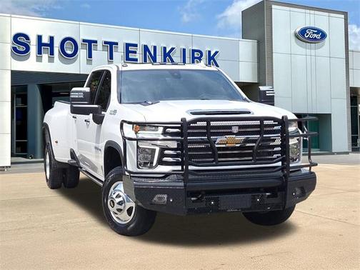 2022 Chevrolet Silverado 3500 High Country