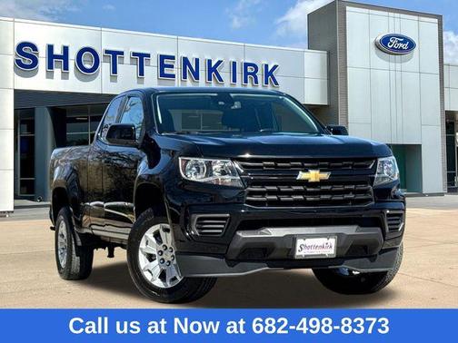 Black 2022 Chevrolet Colorado LT