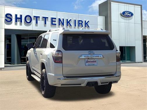 2018 Toyota 4Runner Sport