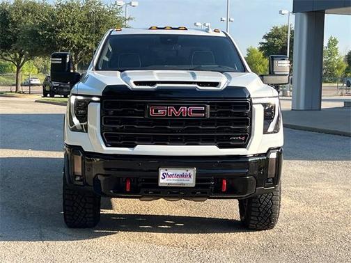 2024 GMC Sierra 2500 AT4X