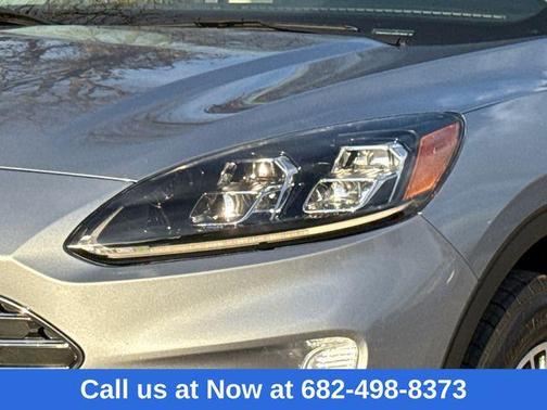 2022 Ford Escape PHEV Titanium