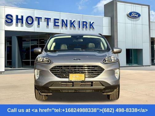 2022 Ford Escape PHEV Titanium