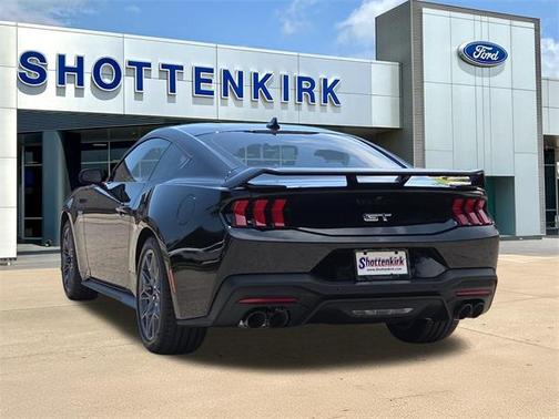 2025 Ford Mustang GT