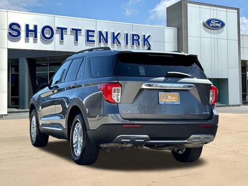 Gray Metallic 2023 Ford Explorer XLT