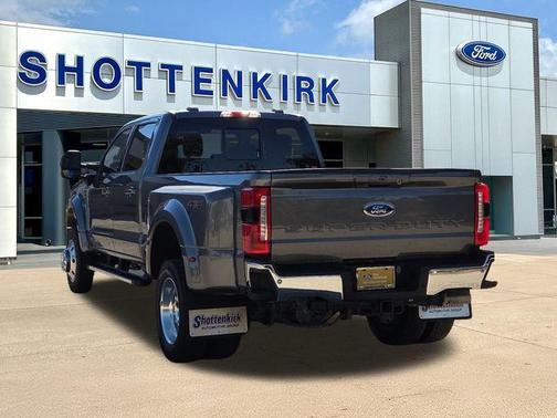 2024 Ford F-450 Lariat