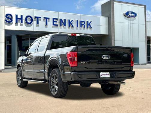 Agate Black Metallic 2022 Ford F-150 XLT