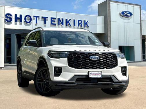 White Metallic 2025 Ford Explorer ST-Line