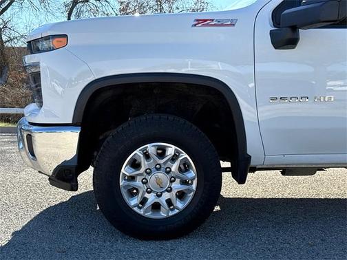 2024 Chevrolet Silverado 2500 LT