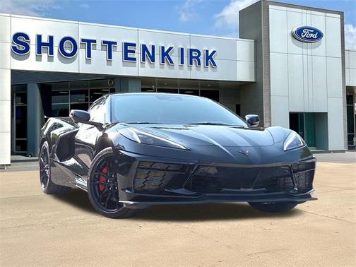 2025 Chevrolet Corvette Stingray w/2LT