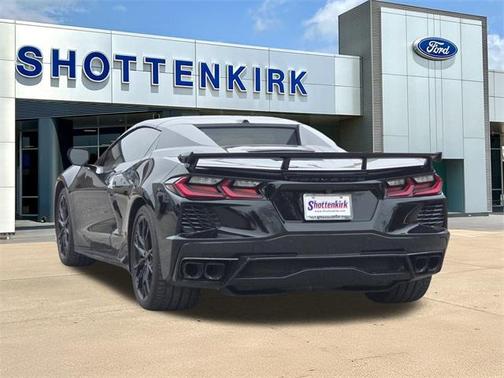 2025 Chevrolet Corvette Stingray w/2LT