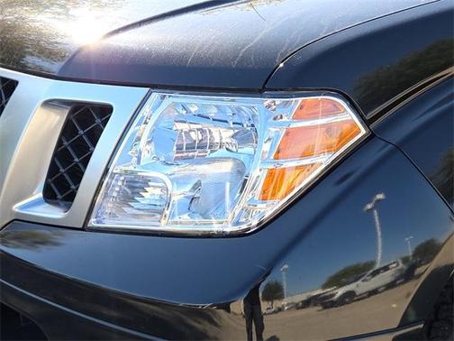 2019 Nissan Frontier Desert Runner