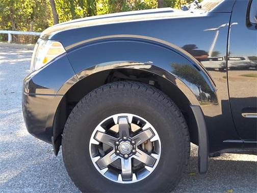 2019 Nissan Frontier Desert Runner