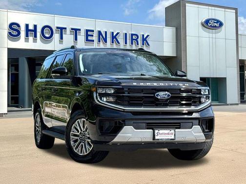 Black 2026 Ford Expedition Platinum