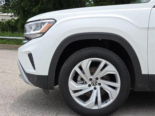 2023 Volkswagen Atlas 3.6L SE w/Technology