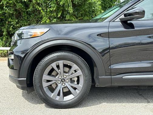 Black Metallic 2023 Ford Explorer XLT
