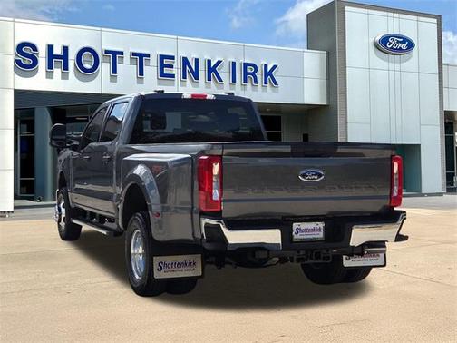 2026 Ford F-350 XLT