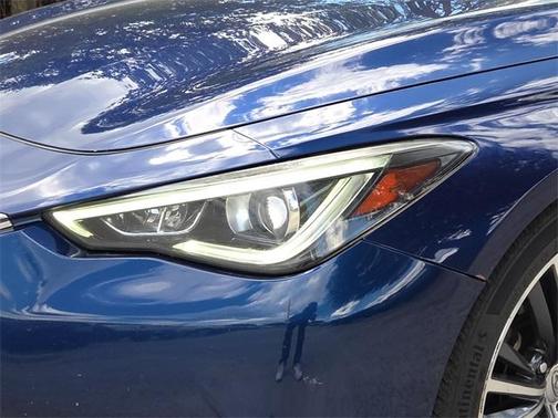 2017 INFINITI Q60 3.0T Premium