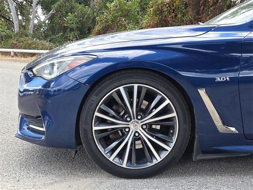 2017 INFINITI Q60 3.0T Premium