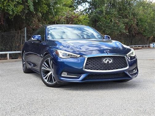 2017 INFINITI Q60 3.0T Premium