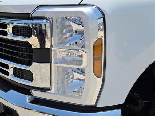 2025 Ford F-350 XLT