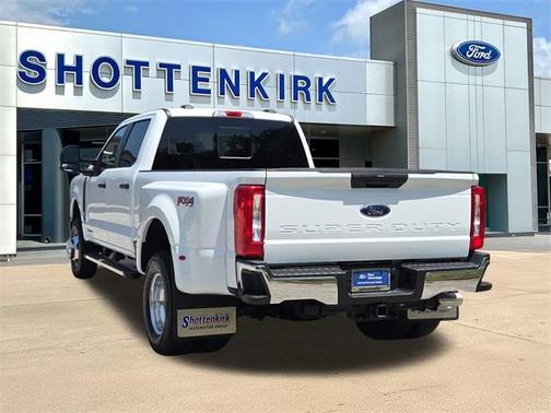 2025 Ford F-350 XLT