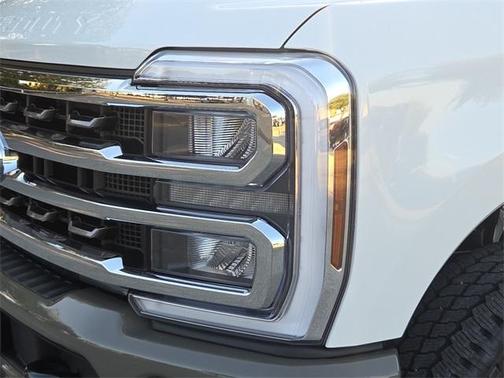 2026 Ford F-350 XLT